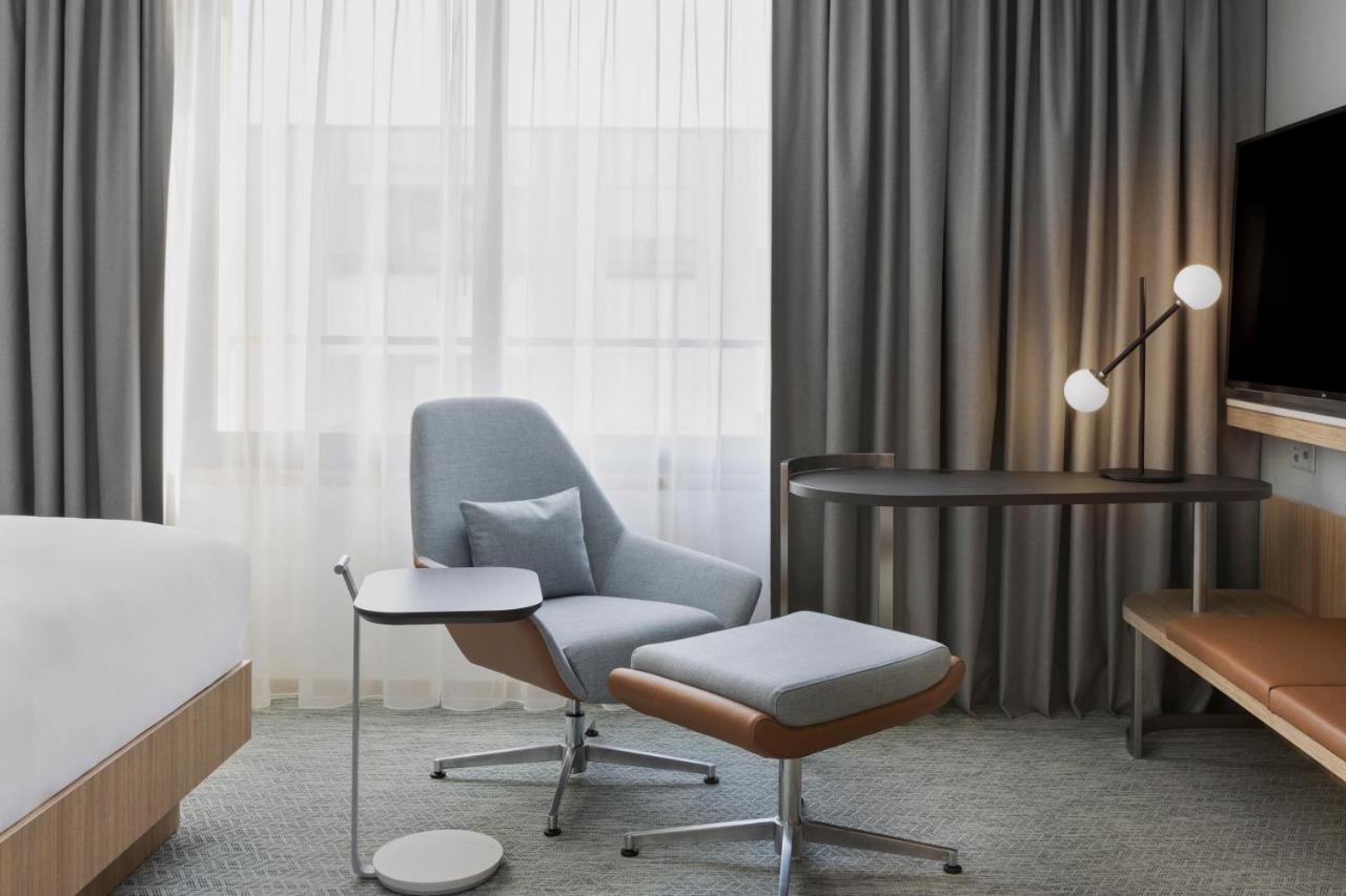 Hotel Courtyard By Marriott Biel Bienne Zewnętrze zdjęcie