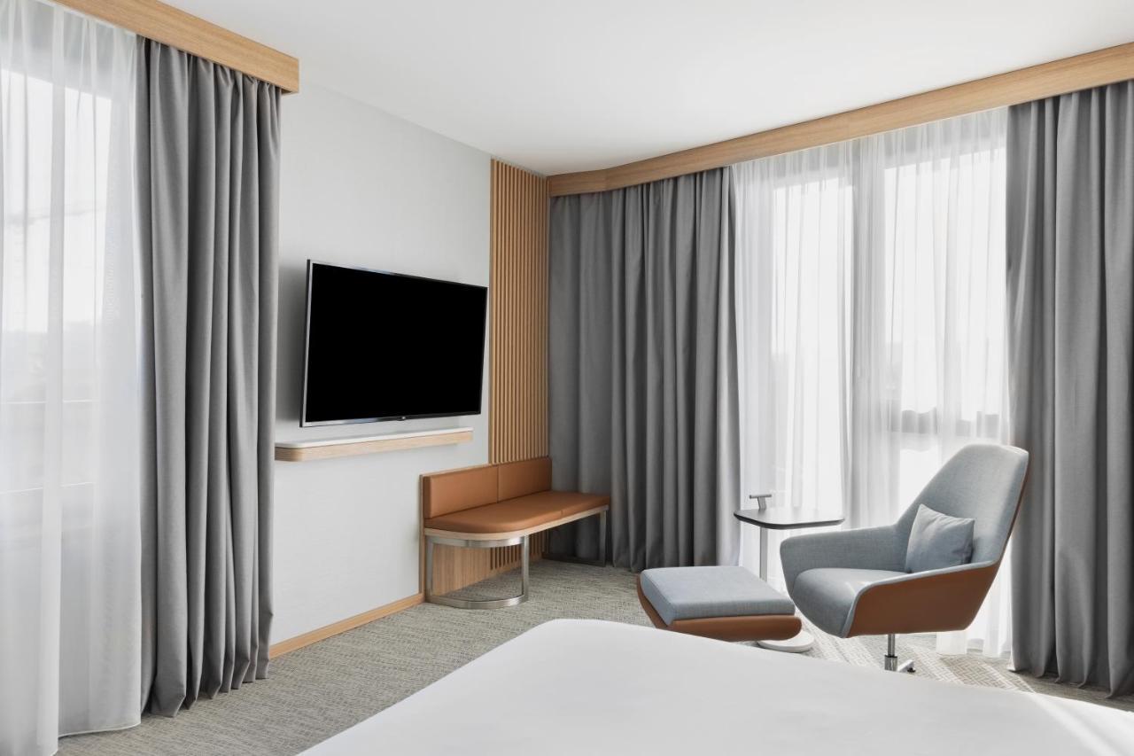 Hotel Courtyard By Marriott Biel Bienne Zewnętrze zdjęcie