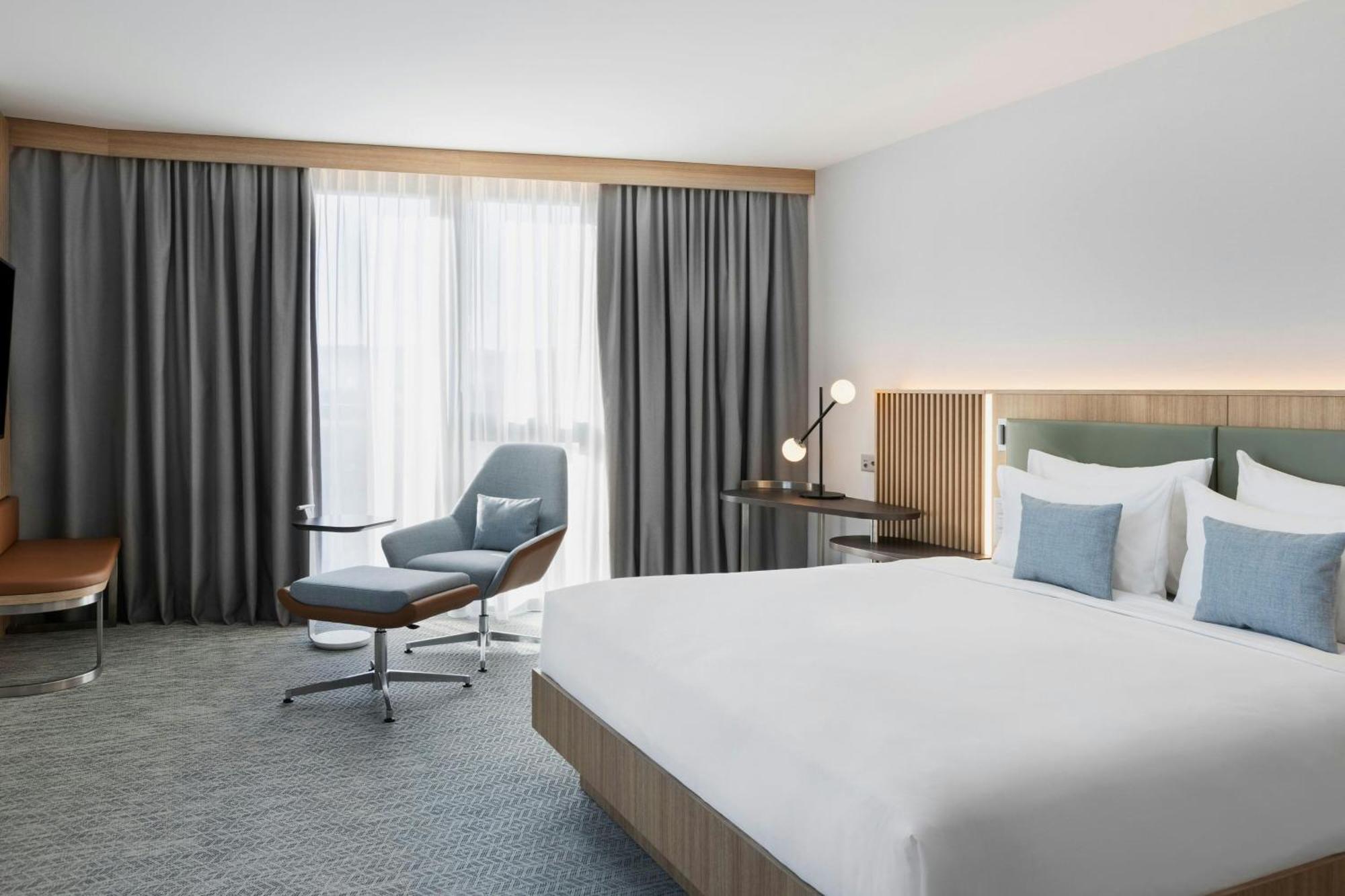 Hotel Courtyard By Marriott Biel Bienne Zewnętrze zdjęcie