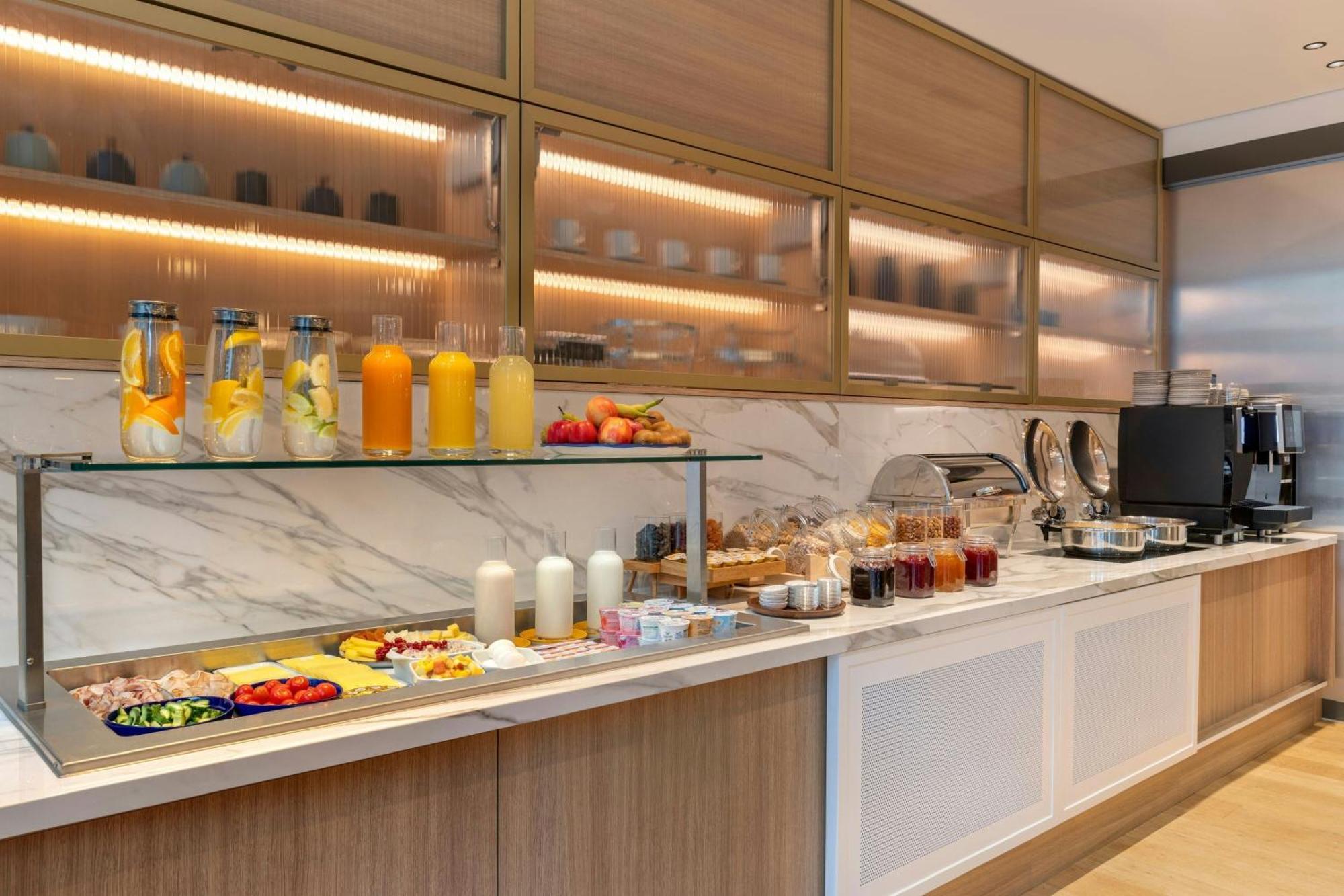Hotel Courtyard By Marriott Biel Bienne Zewnętrze zdjęcie